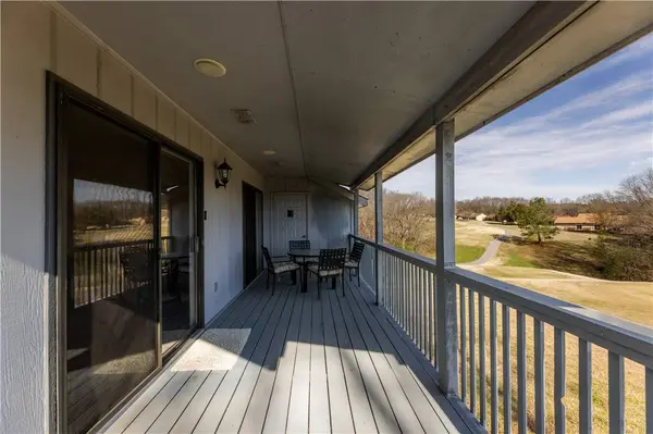 29 Eleanor Ln, Bella Vista, AR 72714