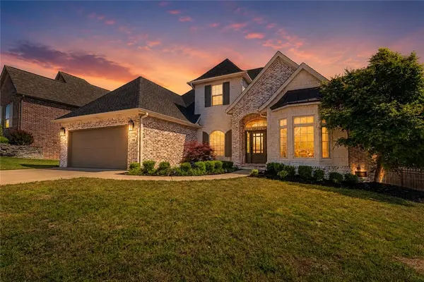 708 NE Essex Ct, Bentonville, AR 72712
