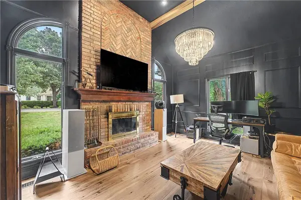 1801 El Contento Cir, Bentonville, AR 72712