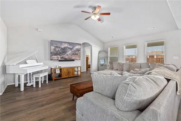 4212 SW Atlantic Ct, Bentonville, AR 72713