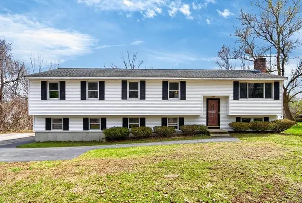 73 Nashua Road, Pepperell, MA 01463