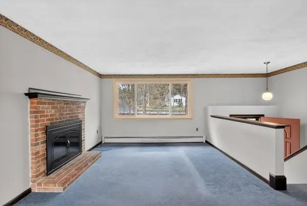 73 Nashua Road, Pepperell, MA 01463