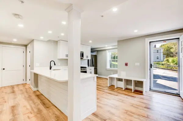 80 South St #3, Fitchburg, MA 01420