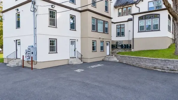 80 South St #3, Fitchburg, MA 01420