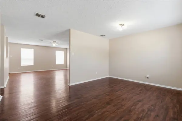 652 Lowe DR, Cedar Hill, TX 75104