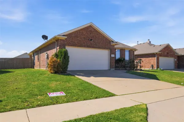 2016 Priscella DR, Fort Worth, TX 76131