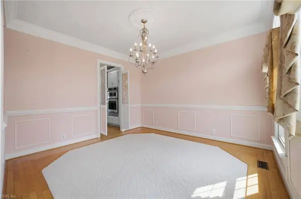5 Beaver Castle CT, Hampton, VA 23666