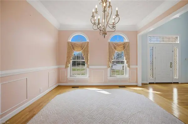 5 Beaver Castle CT, Hampton, VA 23666