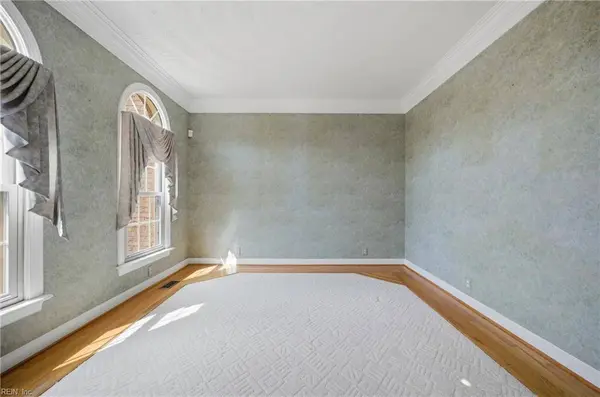 5 Beaver Castle CT, Hampton, VA 23666