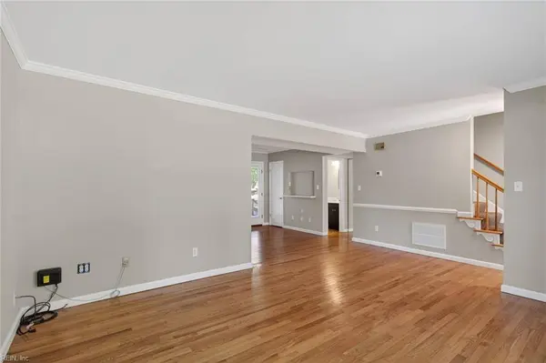 1059 Clipper DR, Hampton, VA 23669