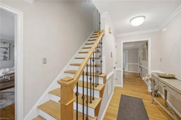336 Spice Bush CT, Chesapeake, VA 23320