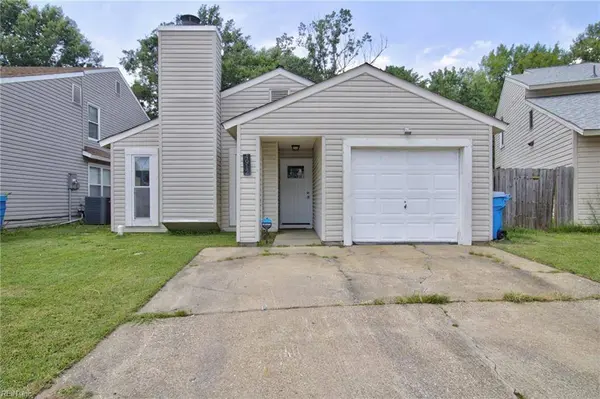 4912 Denny DR