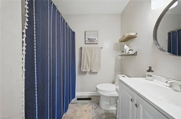 848 Aragona BLVD, Virginia Beach, VA 23455