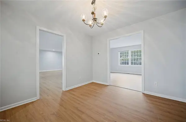 835 Isham PL, Newport News, VA 23608