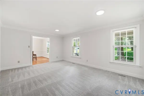 1710 Windingridge DR, Henrico, VA 23238