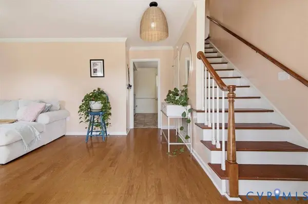 4508 Ridgecrest LN, Colonial Heights, VA 23834