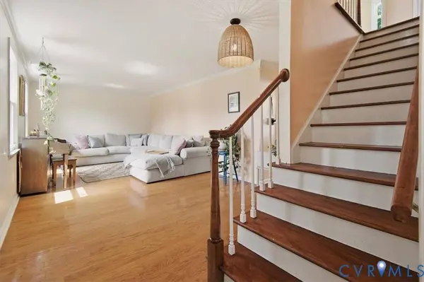 4508 Ridgecrest LN, Colonial Heights, VA 23834