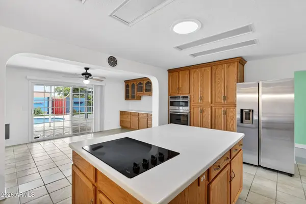 1182 W EL ALBA Way, Chandler, AZ 85224