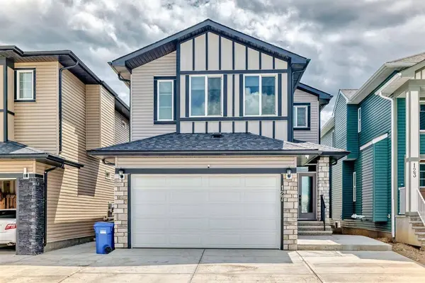 127 Saddlecrest GRV NE, Calgary, AB T3J2K3