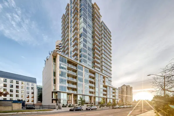 1025 5 AVE SW #1004, Calgary, AB T2P1N4