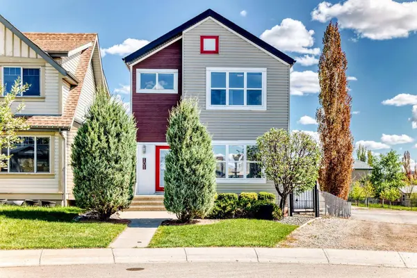 101 Copperstone CIR SE, Calgary, AB T2Z 0G8