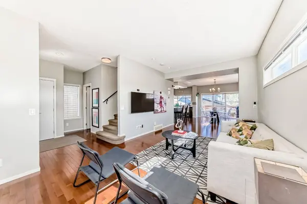 101 Copperstone CIR SE, Calgary, AB T2Z 0G8