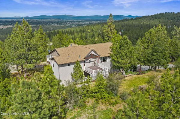 14760 W Aloysius Dr, Post Falls, ID 83854