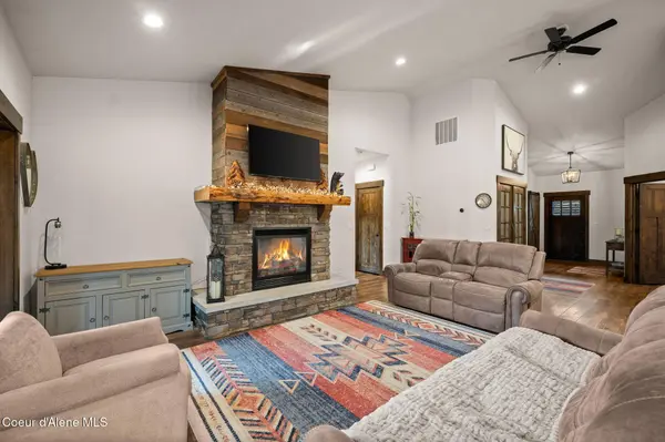 477 S Prestige CT, Post Falls, ID 83854