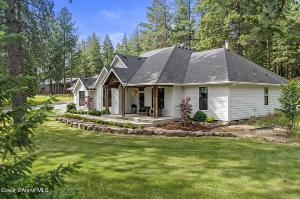3210 S Josiah LN, Coeur d'Alene, ID 83814