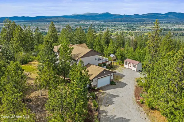 14760 W Aloysius Dr, Post Falls, ID 83854