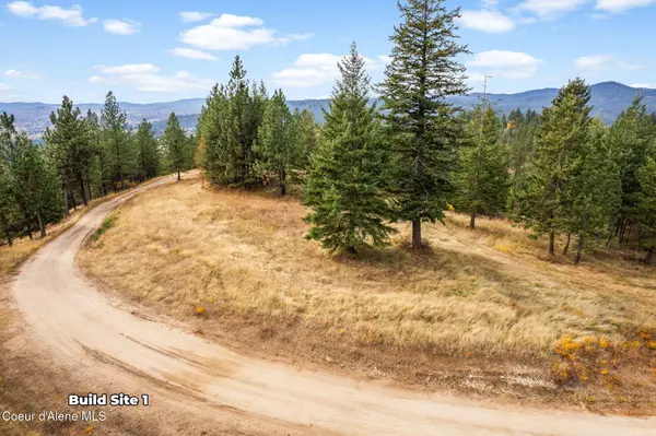 NNA N Hill Rd, Hauser, ID 83854