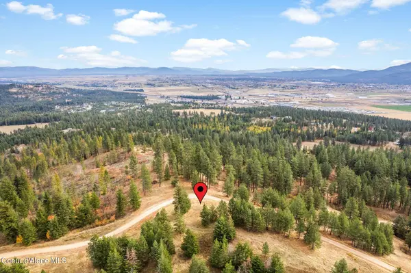NNA N Hill Rd, Hauser, ID 83854