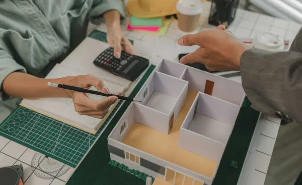 feature image of What to Expect During the Home Building Process