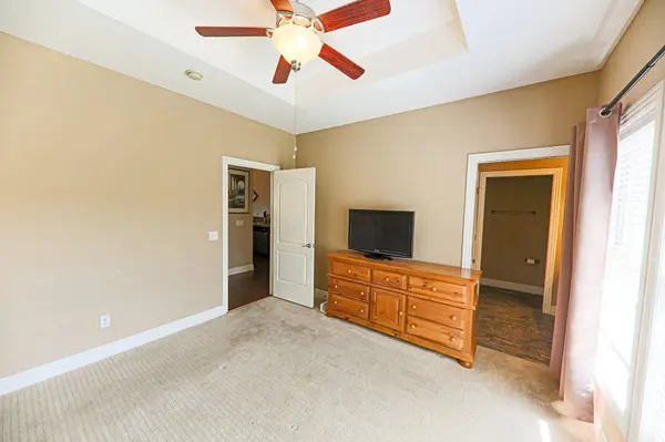 134 Monte Cristo DR, Hollister, MO 65672