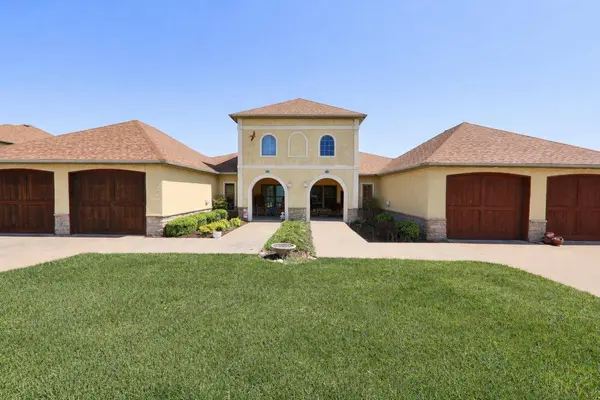 134 Monte Cristo DR, Hollister, MO 65672