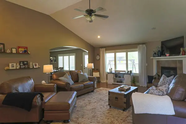 4671 E Hidden Oak PL, Springfield, MO 65802