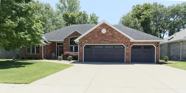 2336 W Camino Alto ST, Springfield, MO 65810