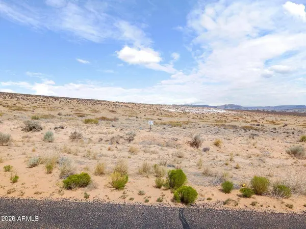 635 N Anasazi Drive #Lot 16, Page, AZ 86040