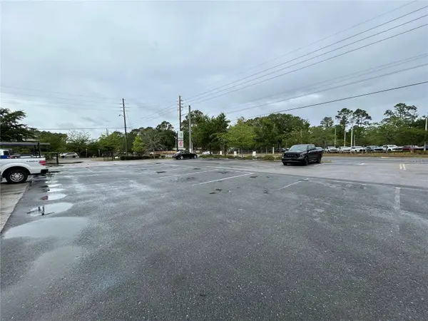 203-221 NE 39TH AVE, Gainesville, FL 32609