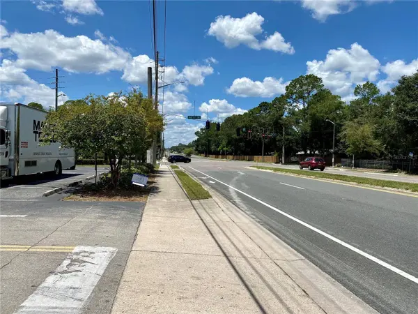 203-221 NE 39TH AVE, Gainesville, FL 32609