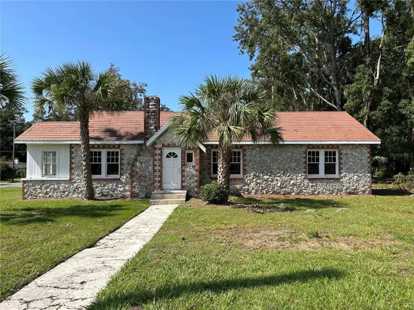 1008 NW 13TH ST, Gainesville, FL 32601