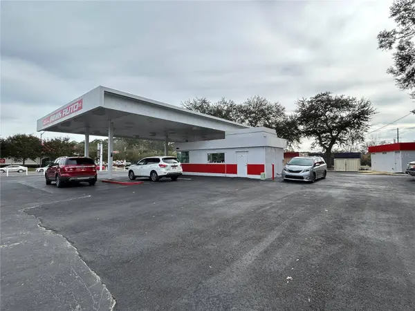 1516 N MAIN ST, Gainesville, FL 32601