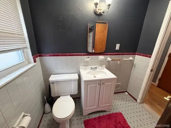 11377 Fielding ST, Detroit, MI 48228