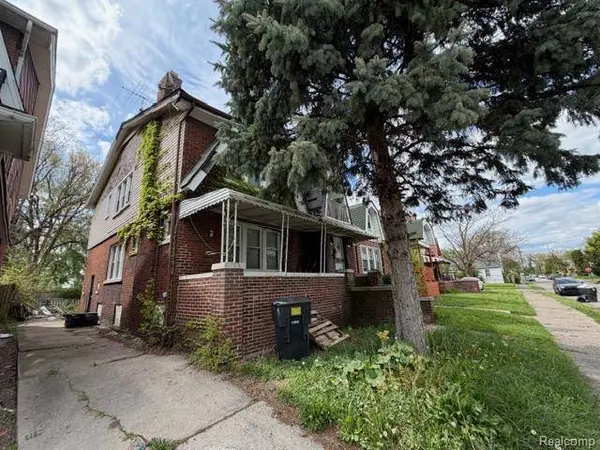 14067 Cherrylawn ST, Detroit, MI 48238