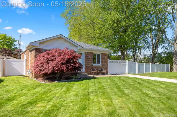 16187 Regina AVE, Allen Park, MI 48101