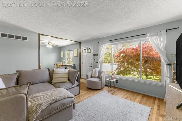 16187 Regina AVE, Allen Park, MI 48101