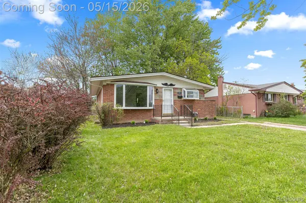 1072 S Venoy RD S, Westland, MI 48186