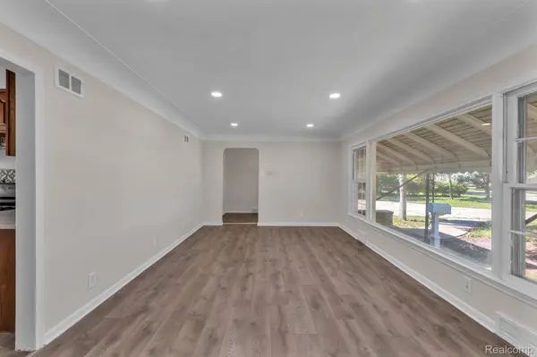 4453 Culver ST, Dearborn Heights, MI 48125