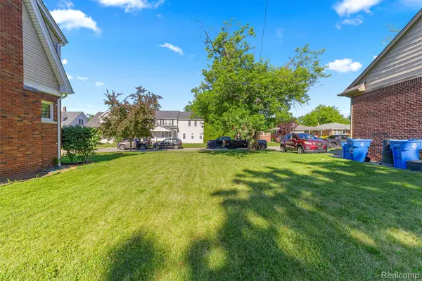 0000 Kingsbury ST, Dearborn Heights, MI 48127