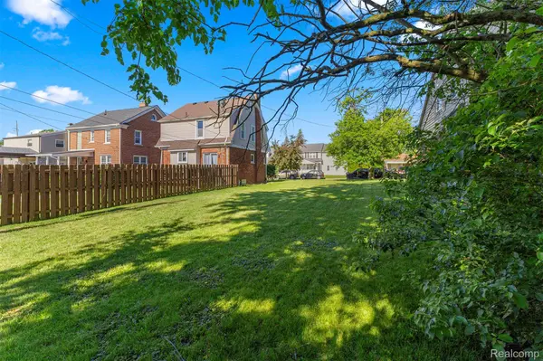 0000 Kingsbury ST, Dearborn Heights, MI 48127